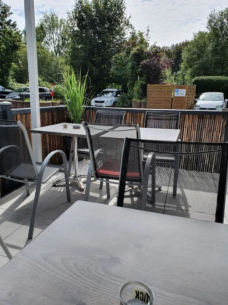 Asia Star_Engelskirchen_slider_image_3