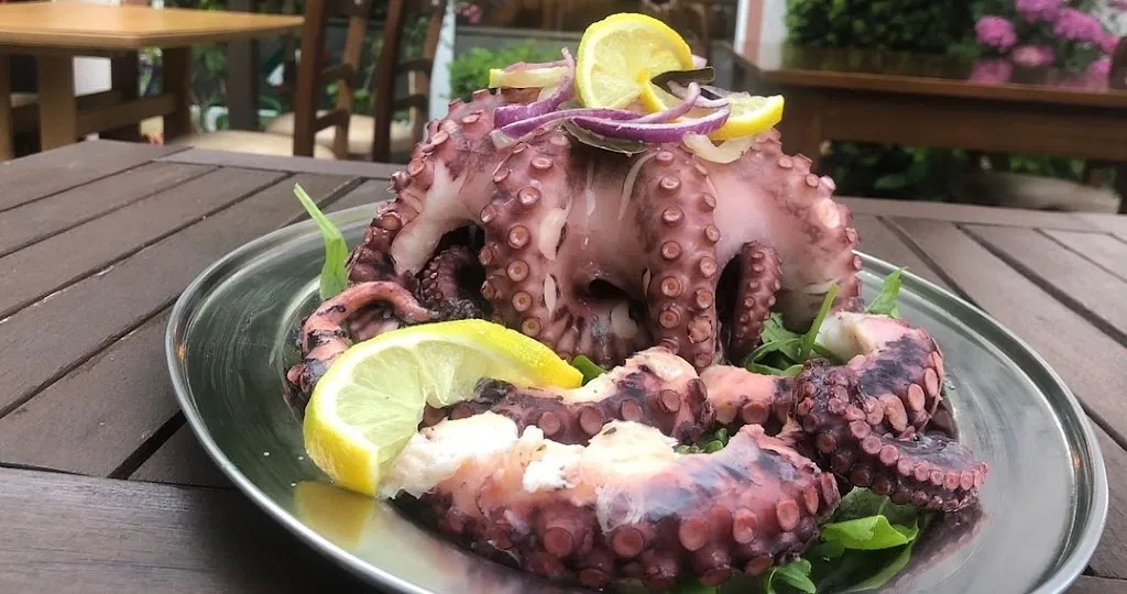 KRETA Restaurant bei Símōn_Ennigerloh_slider_image_3