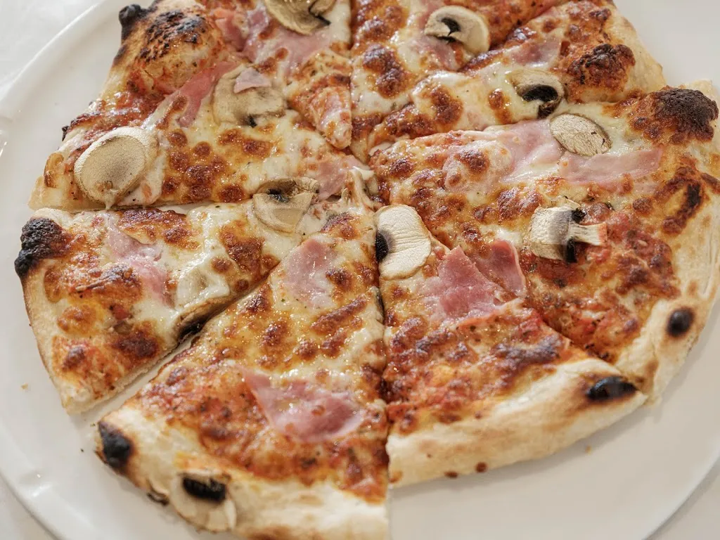 Pizzeria Aroma bei Marko_Ennigerloh_slider_image_3