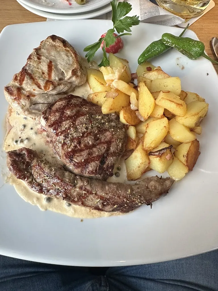 Zum Lichtenplatz - Restaurant & Steakhaus_Gevelsberg_slider_image_2