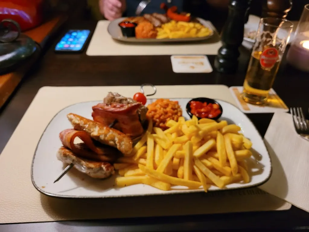 Menu_Haus Germania - Hotel und Restaurant_Erftstadt_immagine_9