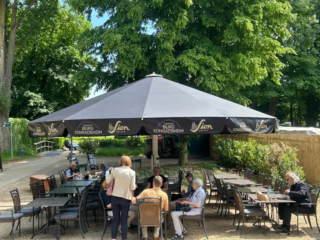 Landhaus Burg Konradsheim restaurant in Erftstadt