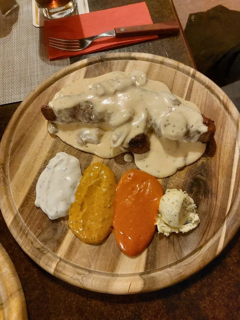 Peter Jarosch_Westminster_Erftstadt_recensione