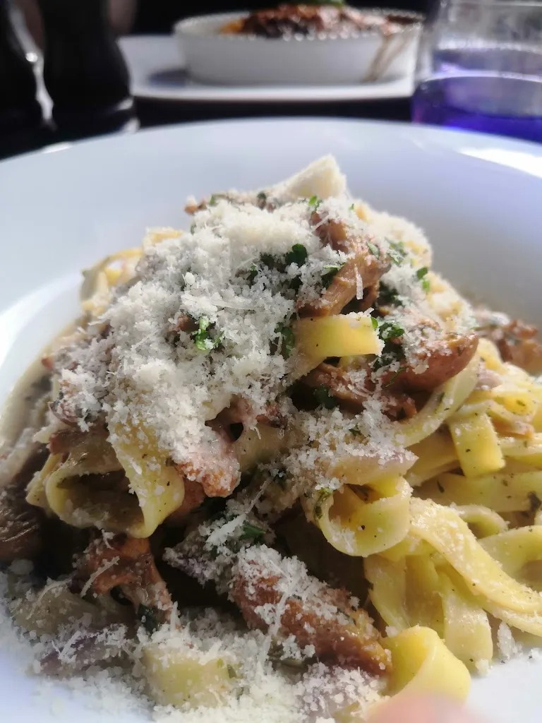 Ristorante Gangi_Erftstadt_slider_image_3