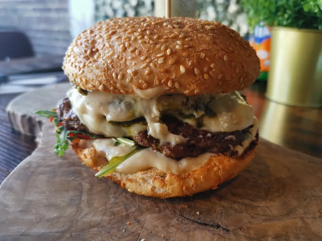 Menu_Golden Burger_Erftstadt_immagine_2