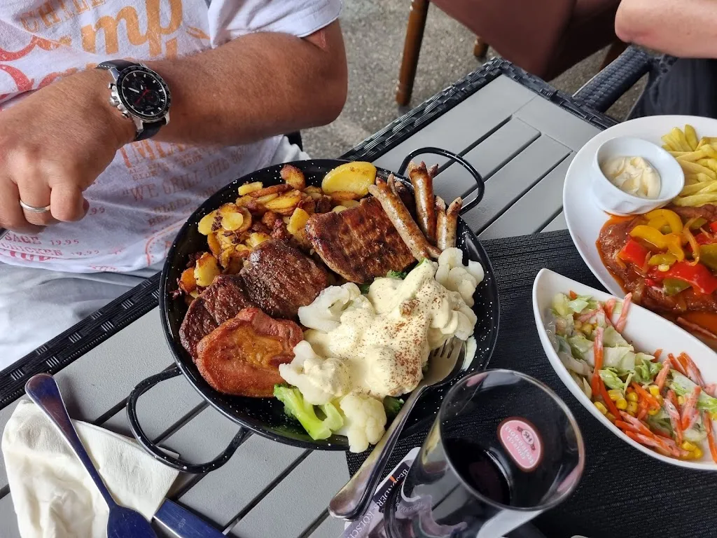 Menu_Gaststätte Mittelpunkt - Bürgerhof_Erftstadt_image_7