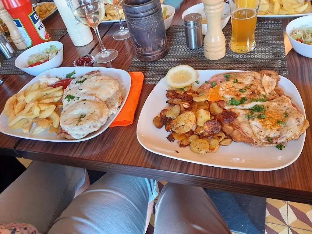 Menu_Schnitzeloase Weimar_Weimar_image_6