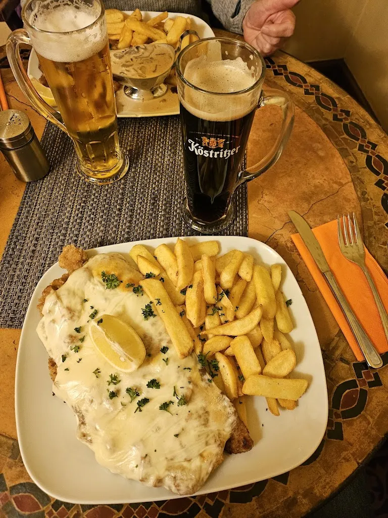 Alfred Swensen_Schnitzeloase Weimar_Weimar_review