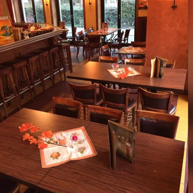 Schnitzeloase Weimar restaurant in Weimar