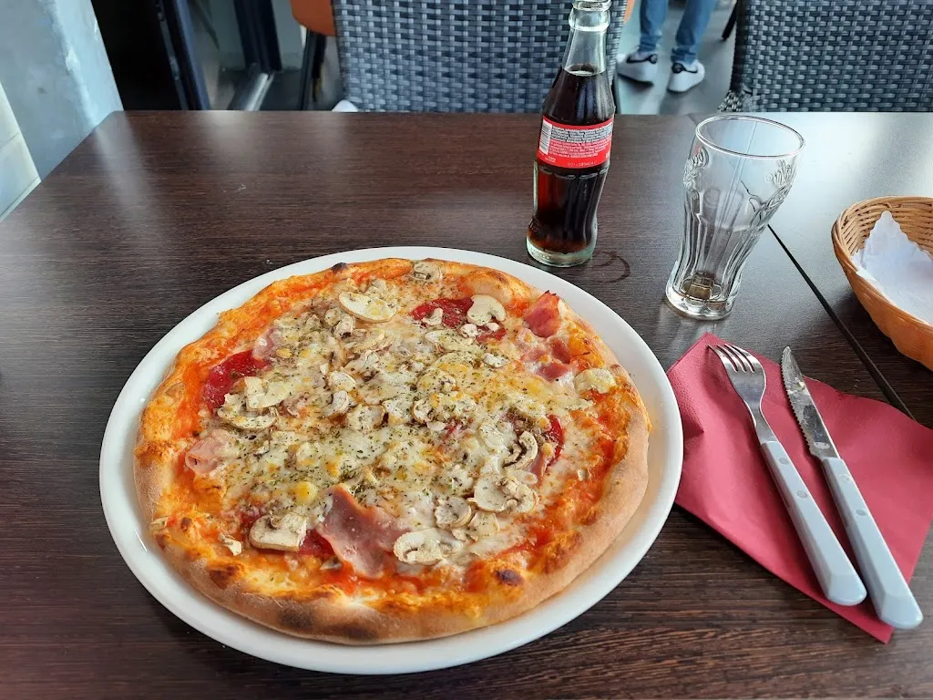 Menu_La Piazza_Erkelenz_immagine_5