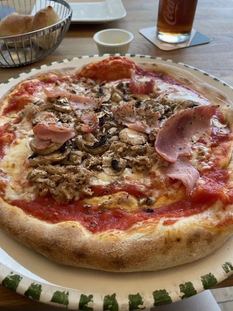 Pizzeria Pinocchio Il Piccolo Giardino_Erkelenz_slider_image_2