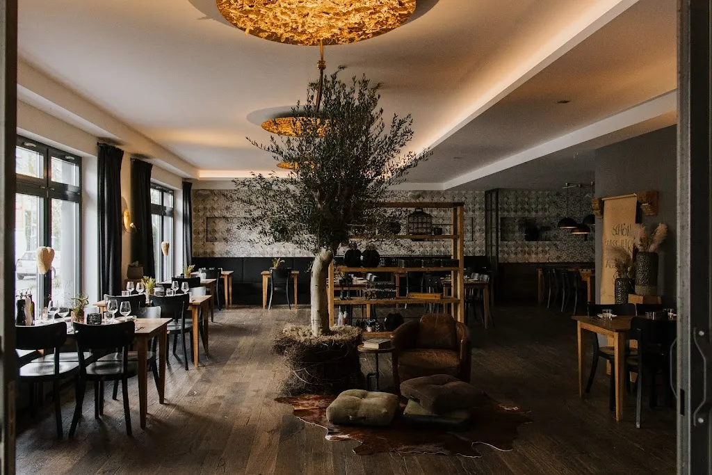 Anton's_Erkelenz_slider_image_1