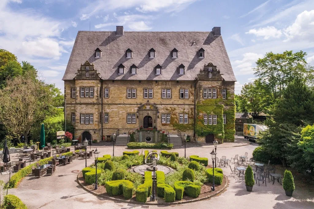 Schlosshotel Erwitte restaurant in Erwitte