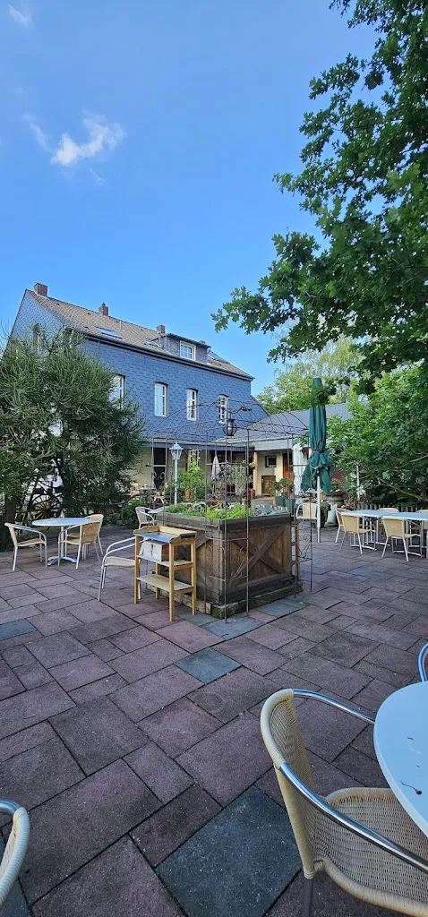 T.D. Gallasch_Hotel Restaurant Haumann Schöne Aussicht_Erkrath_review