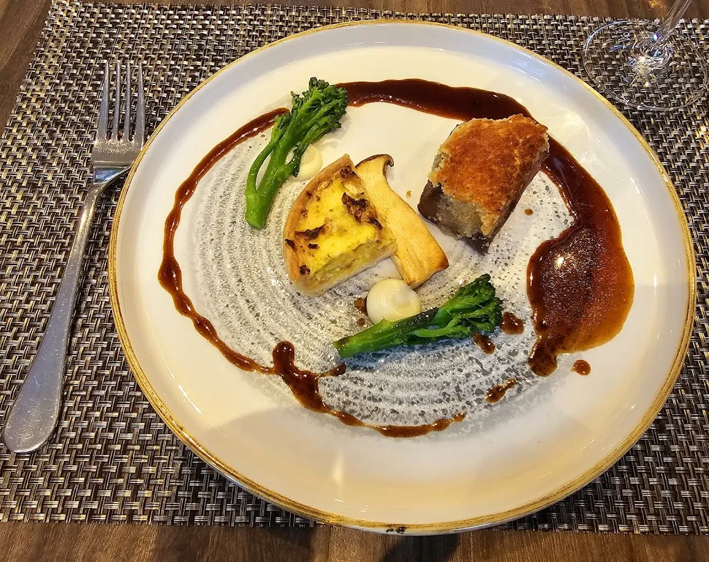 Hopmanns Olive_Erkrath_slider_image_3