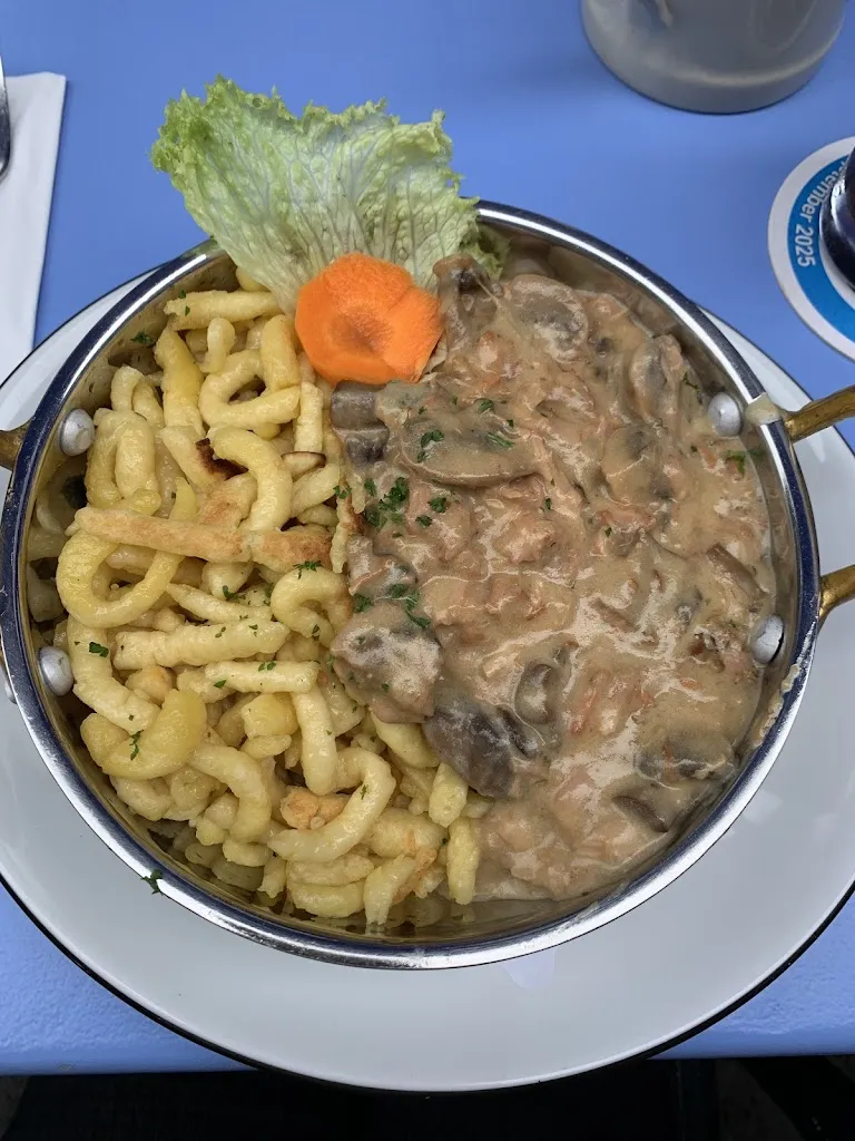 J M_Restaurant Kaisershaus_Düsseldorf_review