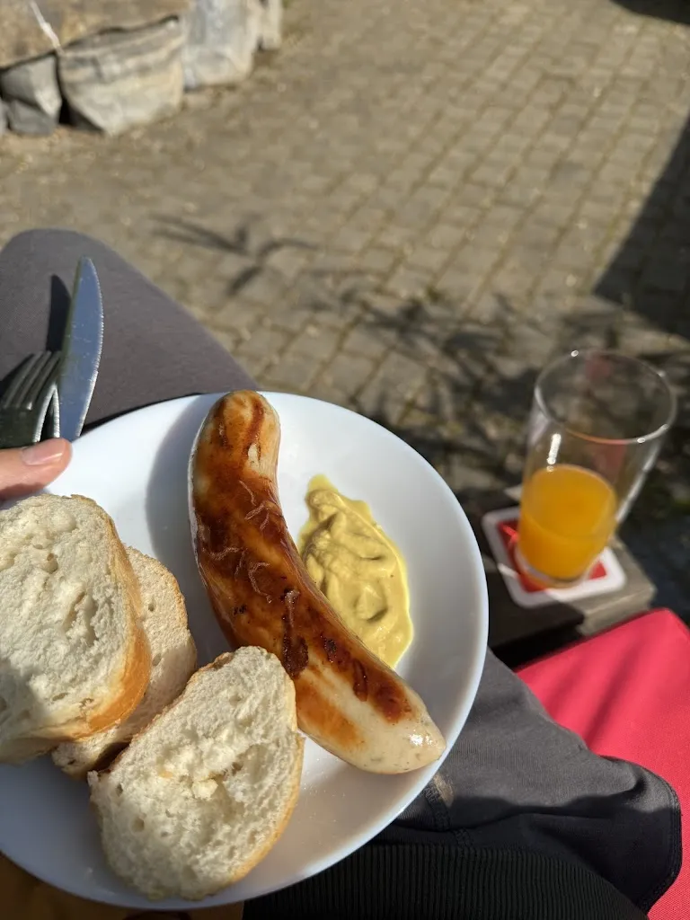 vitikrater_MindiBu Biergarten_Düsseldorf_review