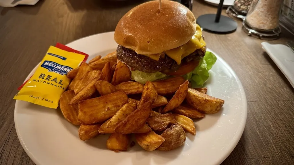 Menu_Lake restaurant at the shipyard_Düsseldorf_image_8
