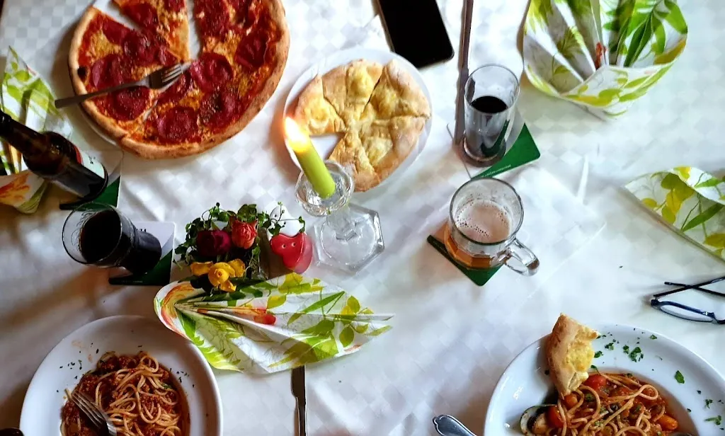 Restaurant-Pizzeria bei Toni_(Sauerland)_slider_image_2