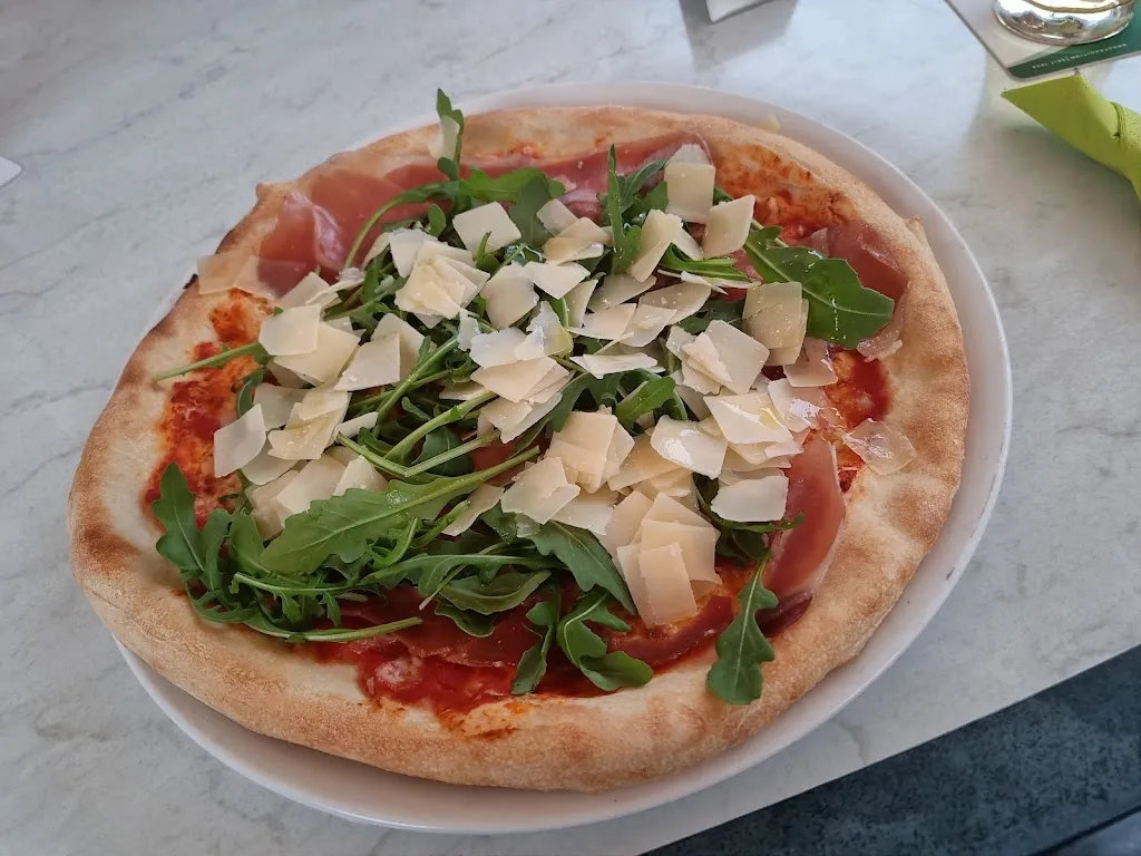 Restaurant-Pizzeria bei Toni_(Sauerland)_slider_image_3