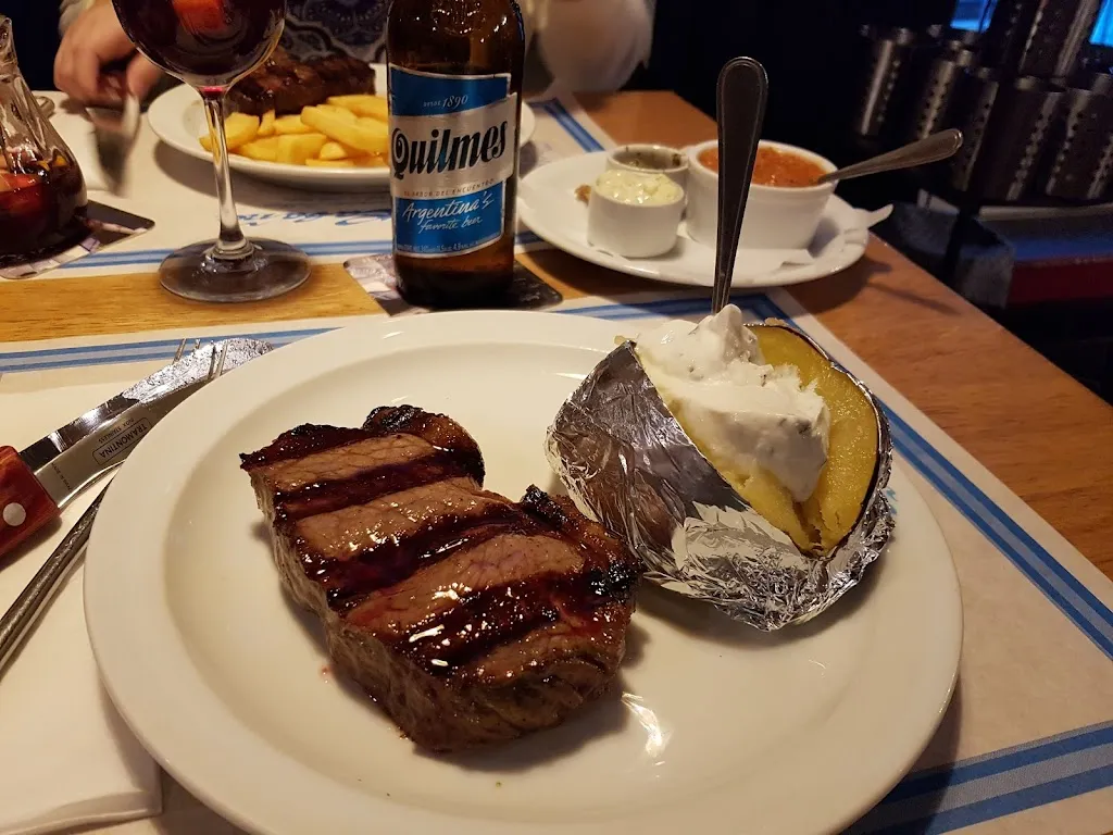 Marcelo Neumann_Steakhaus La Cabaña_Frechen_review