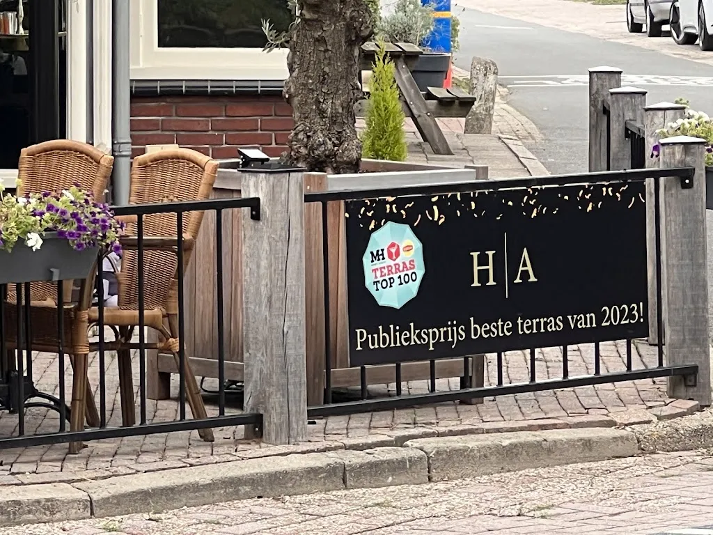 Yvo Sajet_Hertme's Ambacht_Netherlands_review