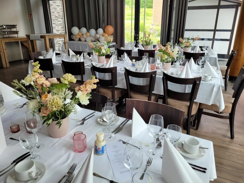 SEEHAUS 53 restaurant in Eschweiler