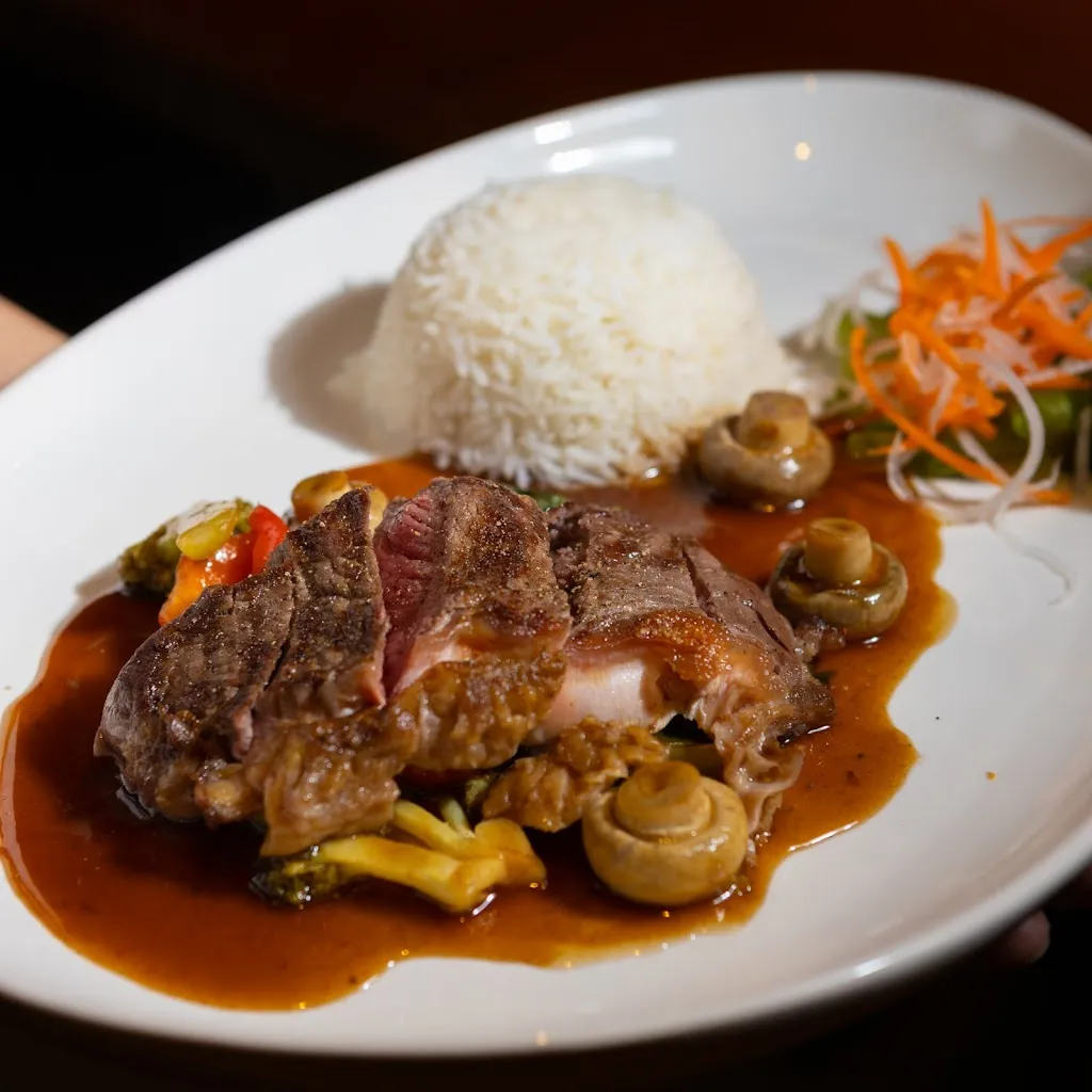 NUKI, SO SCHMECKT ASIEN_Essen_slider_image_3