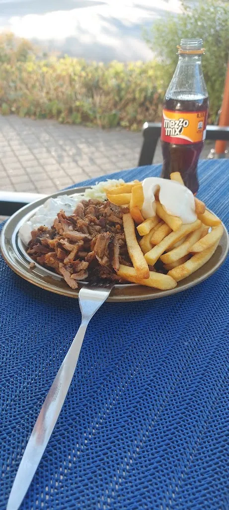 Zorbas Grill_Finnentrop_slider_image_2