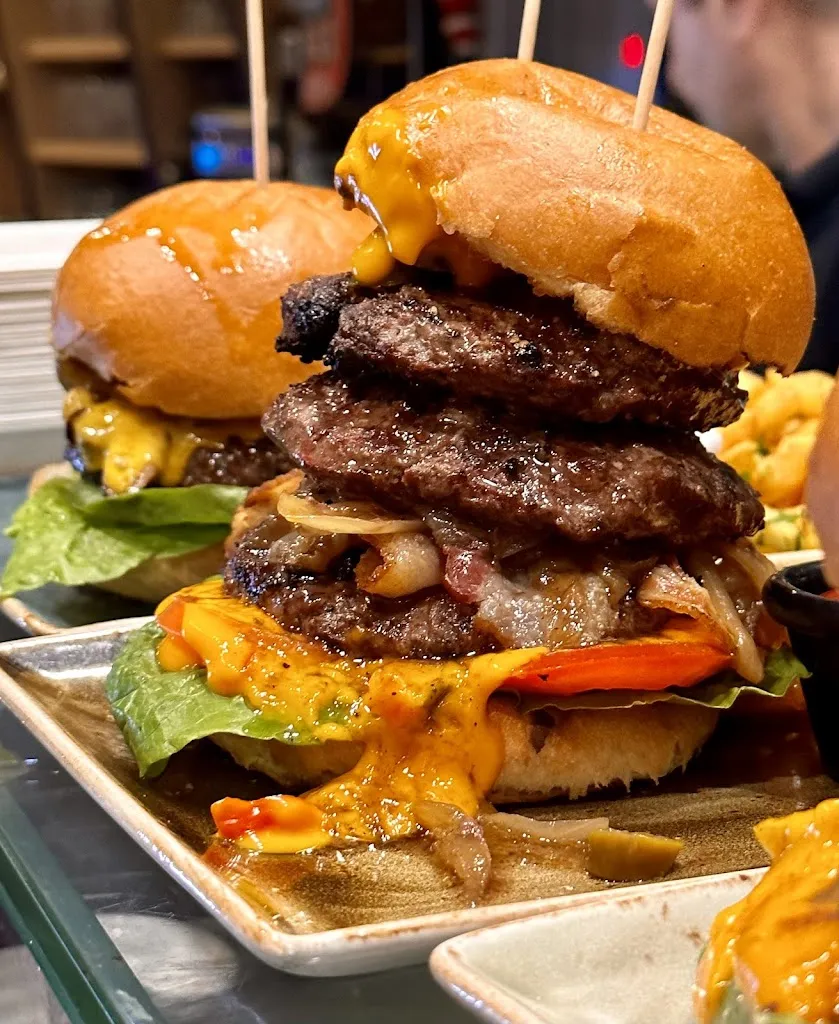 Flames Burger & Steakhouse_Euskirchen_slider_image_3