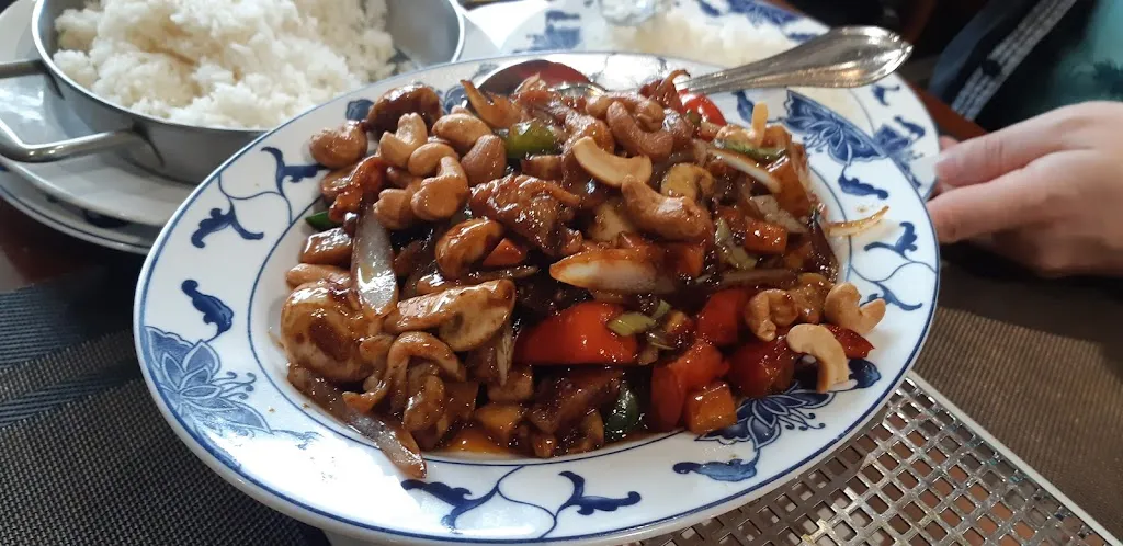 Chi-Wan_Frechen_slider_image_3