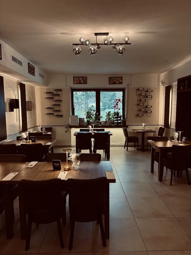 Restaurant Mamma Mia - Italienische & Indische Spezialitäten ristorante a Frechen