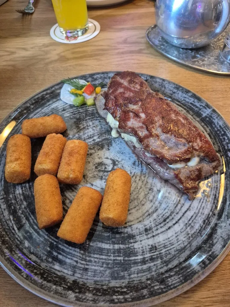 Hotel Restaurant Burgfahrt_Frechen_slider_image_3