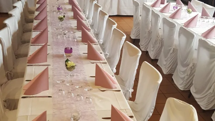 Brauhaus Grachtenhof .Inhaber Familie Grubisic_Frechen_slider_image_1