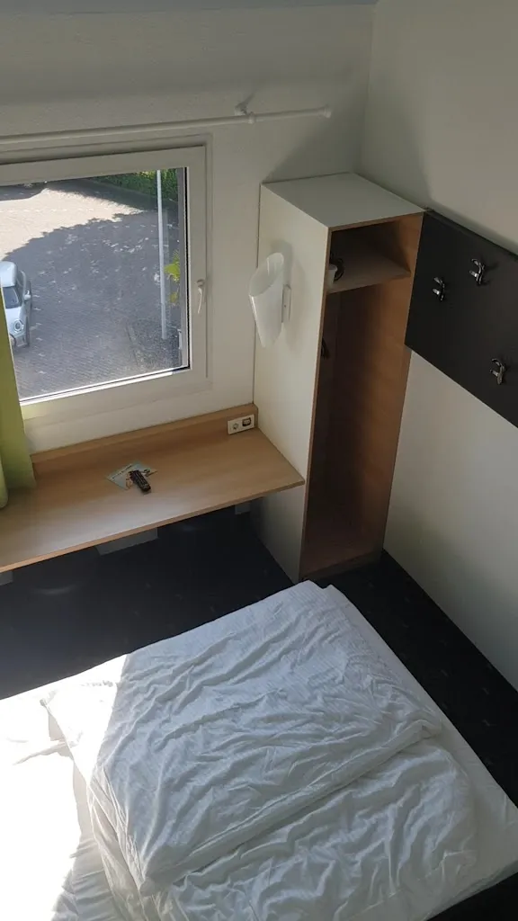 B&B HOTEL Köln-Frechen_Frechen_slider_image_2