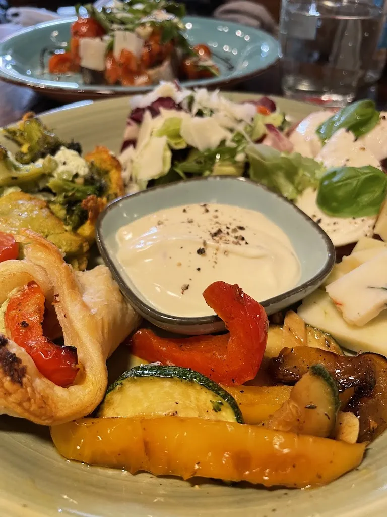 Vinothek & Feinkost Alte Stallungen_Fröndenberg/Ruhr_slider_image_2