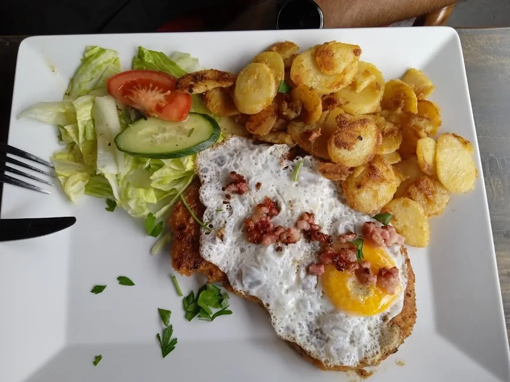 XXL Schnitzelhaus_(Sauerland)_slider_image_3