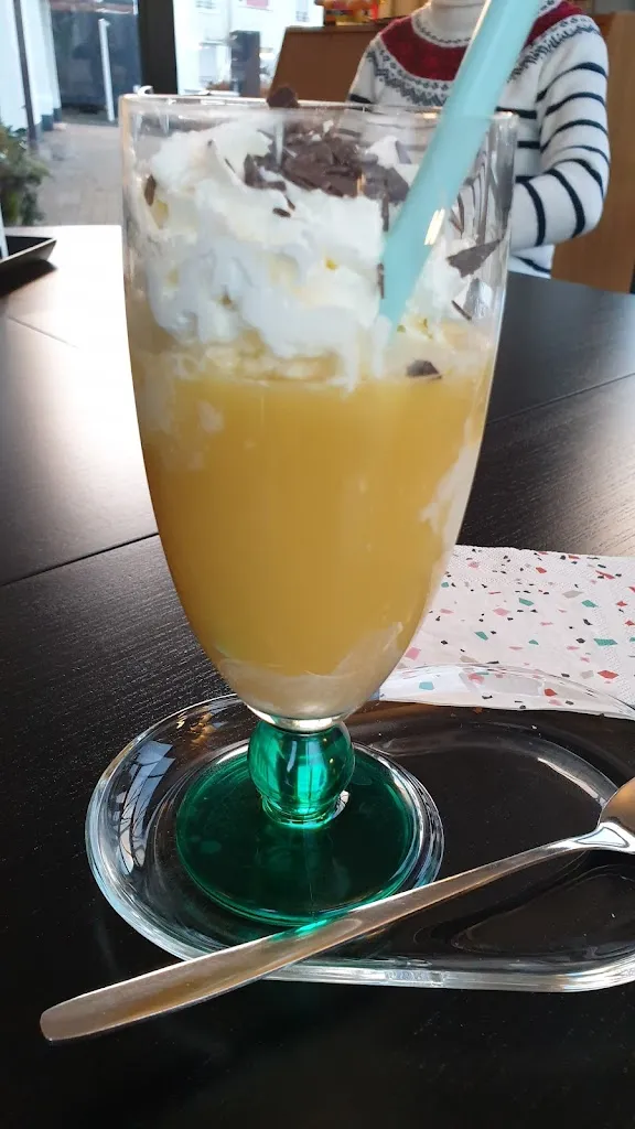 Dorfcafé Buntes Sofa_Fröndenberg/Ruhr_slider_image_3