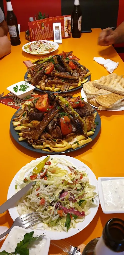 Menu_Efes Grill & Pizzeria_Geilenkirchen_immagine_5