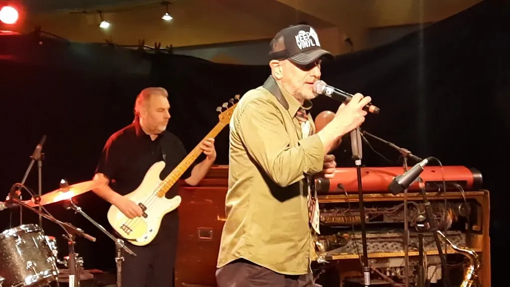 yogi ontour (nicknick)_Lindenstuben_Geldern_recensione