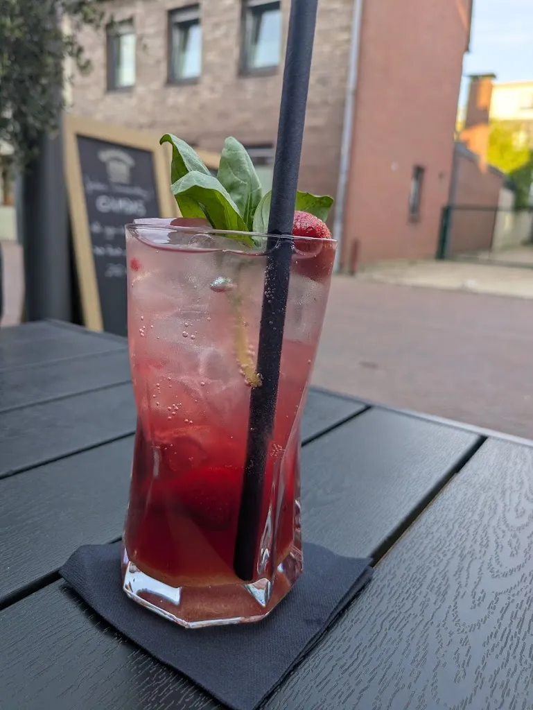 Jasmine J._Sizzle_Geldern_review