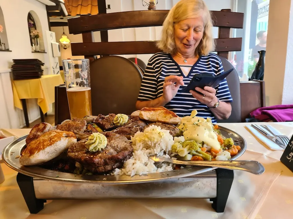 Balkan Restaurant_Geldern_slider_image_3