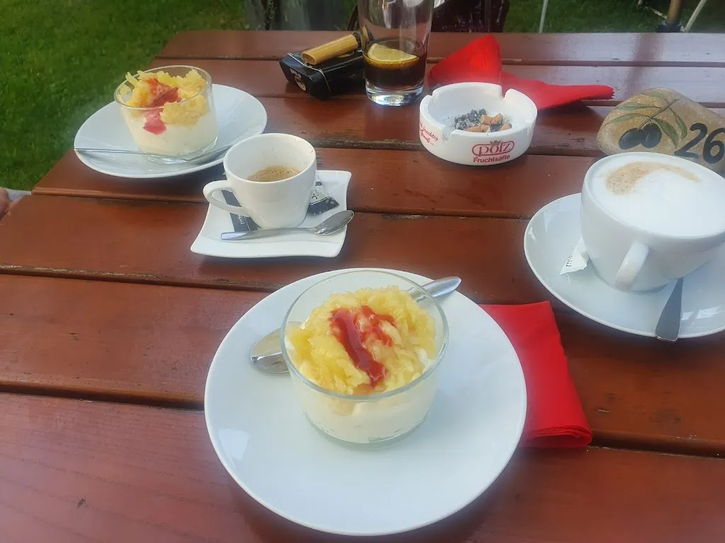 Brigitte Lymandt_Waldschenke_Alz_review