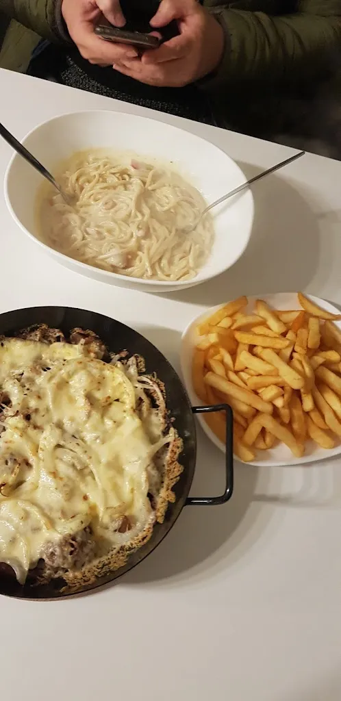 Pizza Hood_Gescher_slider_image_3