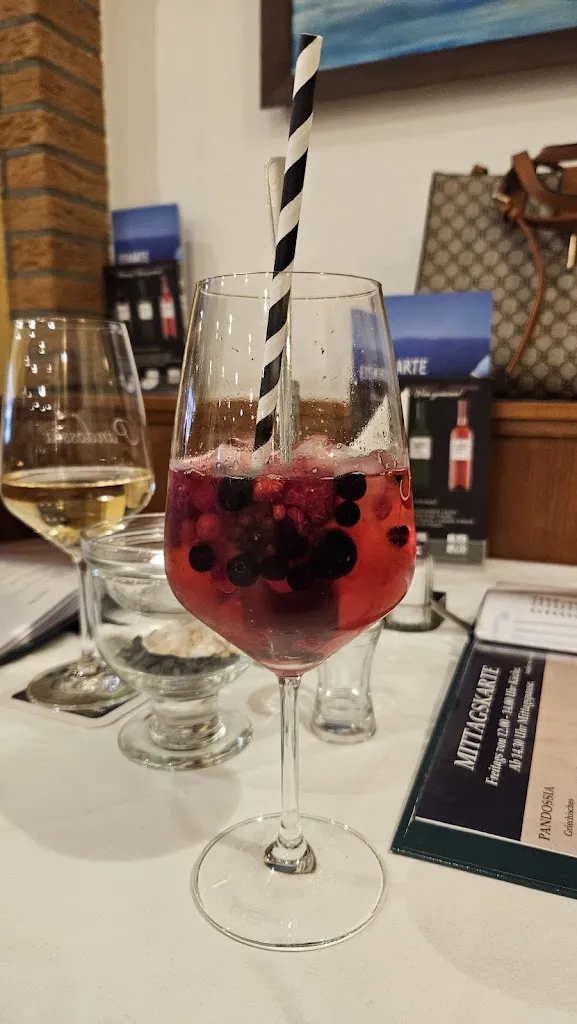 Jeanette Schmitt_Pandossia_Gelsenkirchen_review