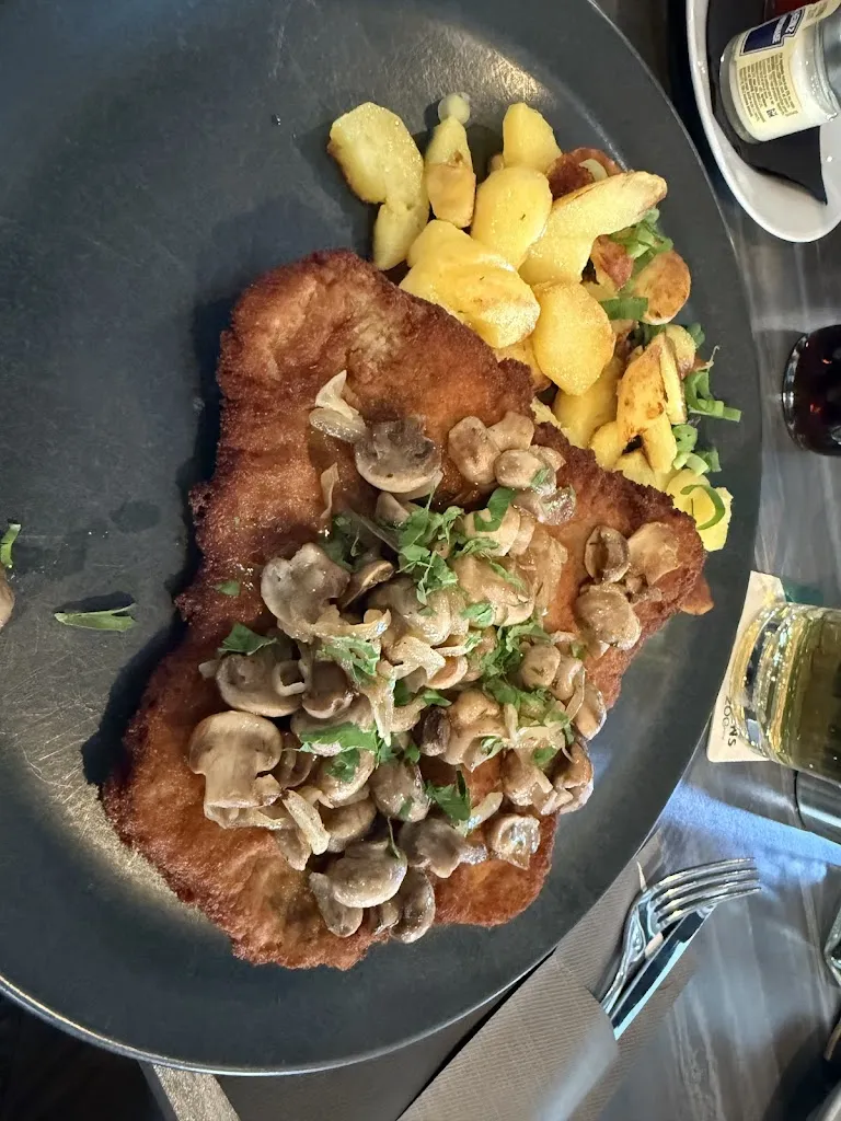 Tobias Stuchlik_Green Olive_Gelsenkirchen_review