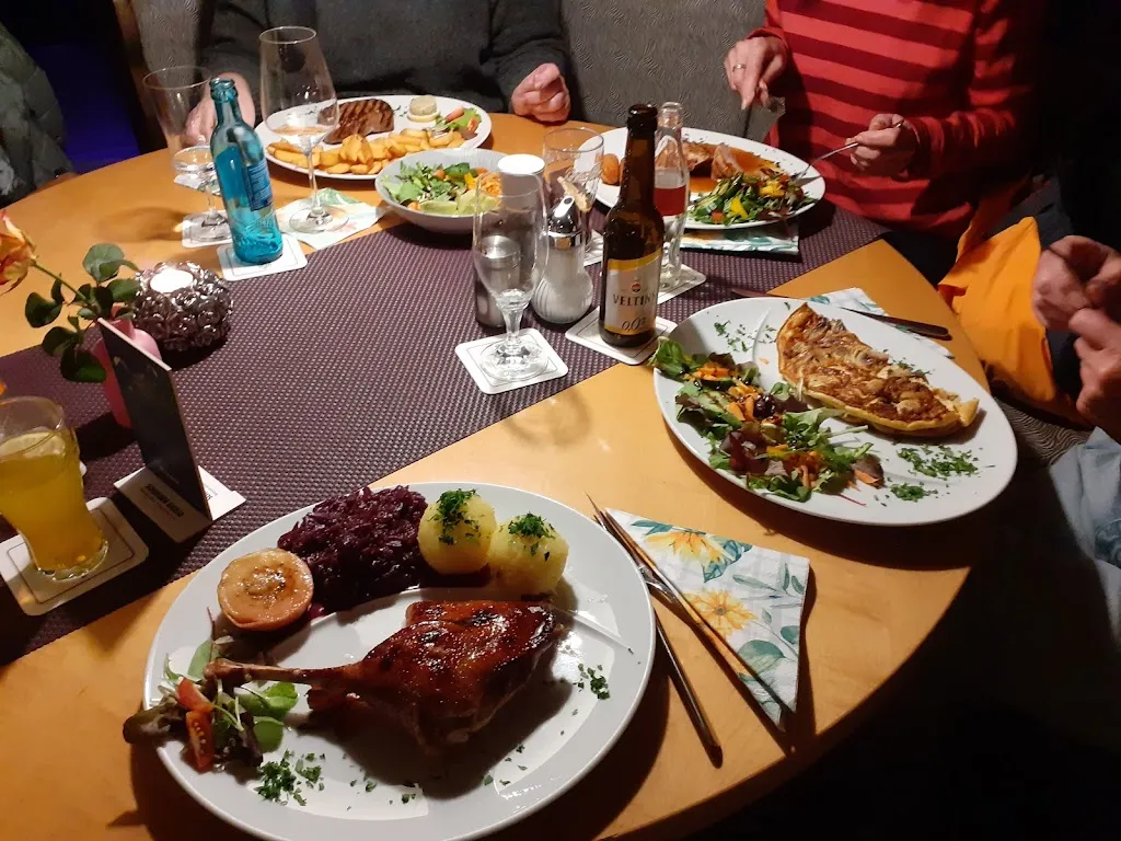 Cliff's Restaurant, Bar & Biergarten_Gelsenkirchen_slider_image_2