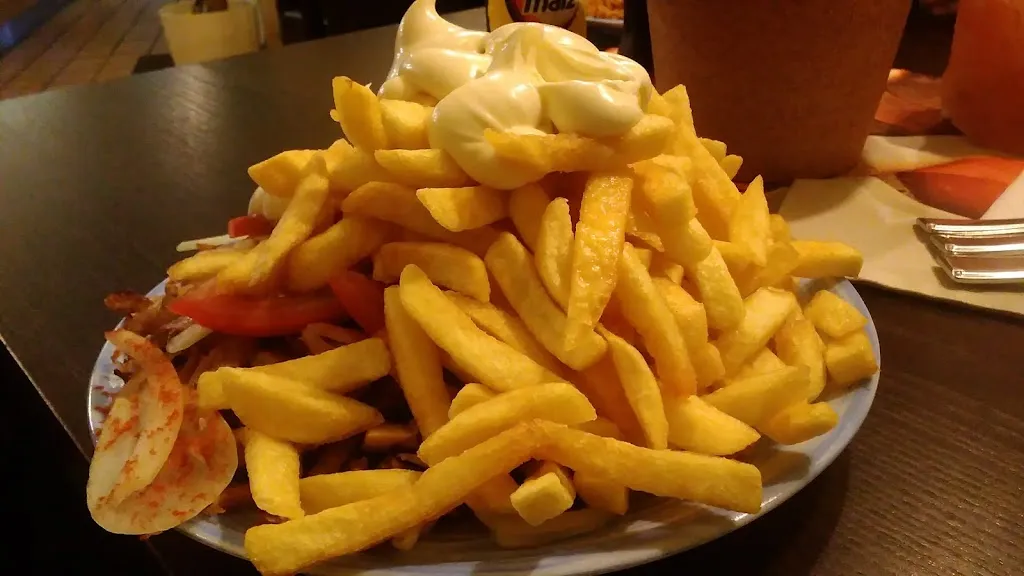 Peter G-y-S_Hüttengrill_Geseke_review