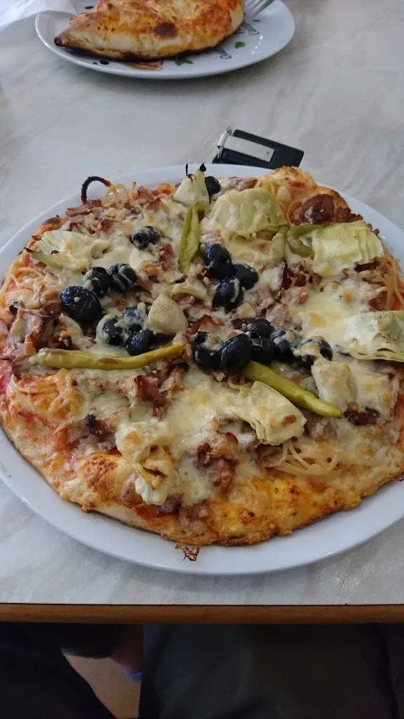Menu_Pizzeria bei Apu_Geseke_immagine_9