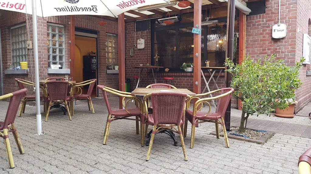 Mazi am Bahnhof restaurant in Grefrath